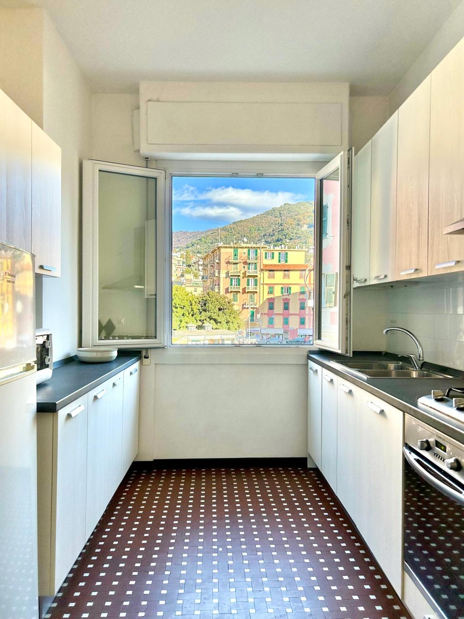 Apartament Il Mughetto In Pieno Centro Con Aria Condizionata Rapallo Zewnętrze zdjęcie